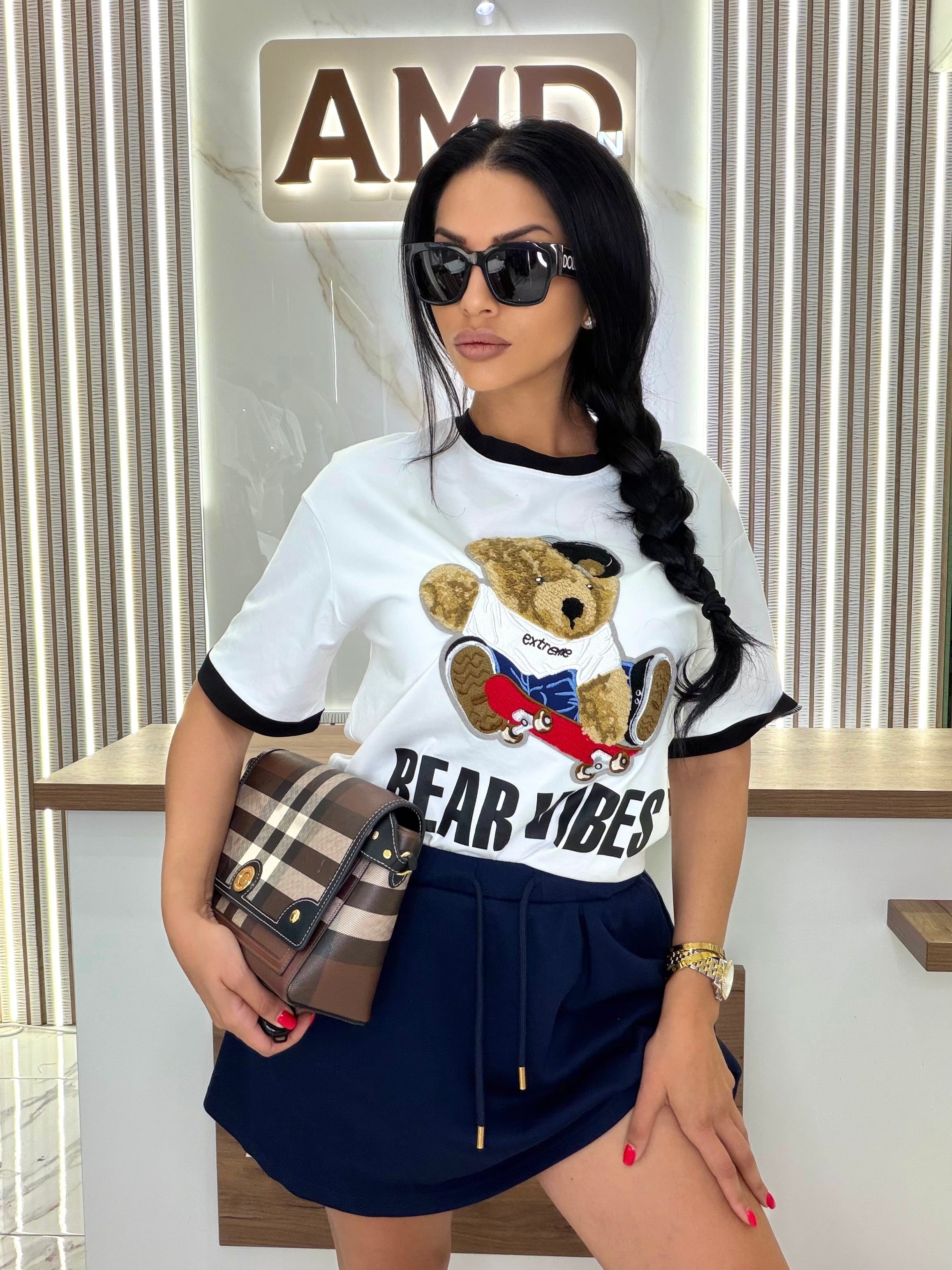 Тениска " Bear Chic Skater "
