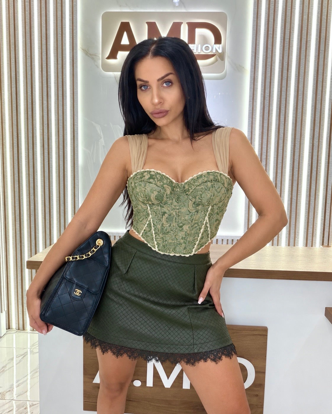Пола "LACE LEATHER"