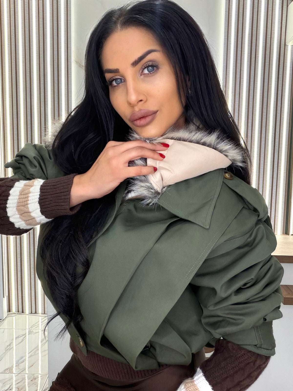 Яке с пух "GREEN FUR"