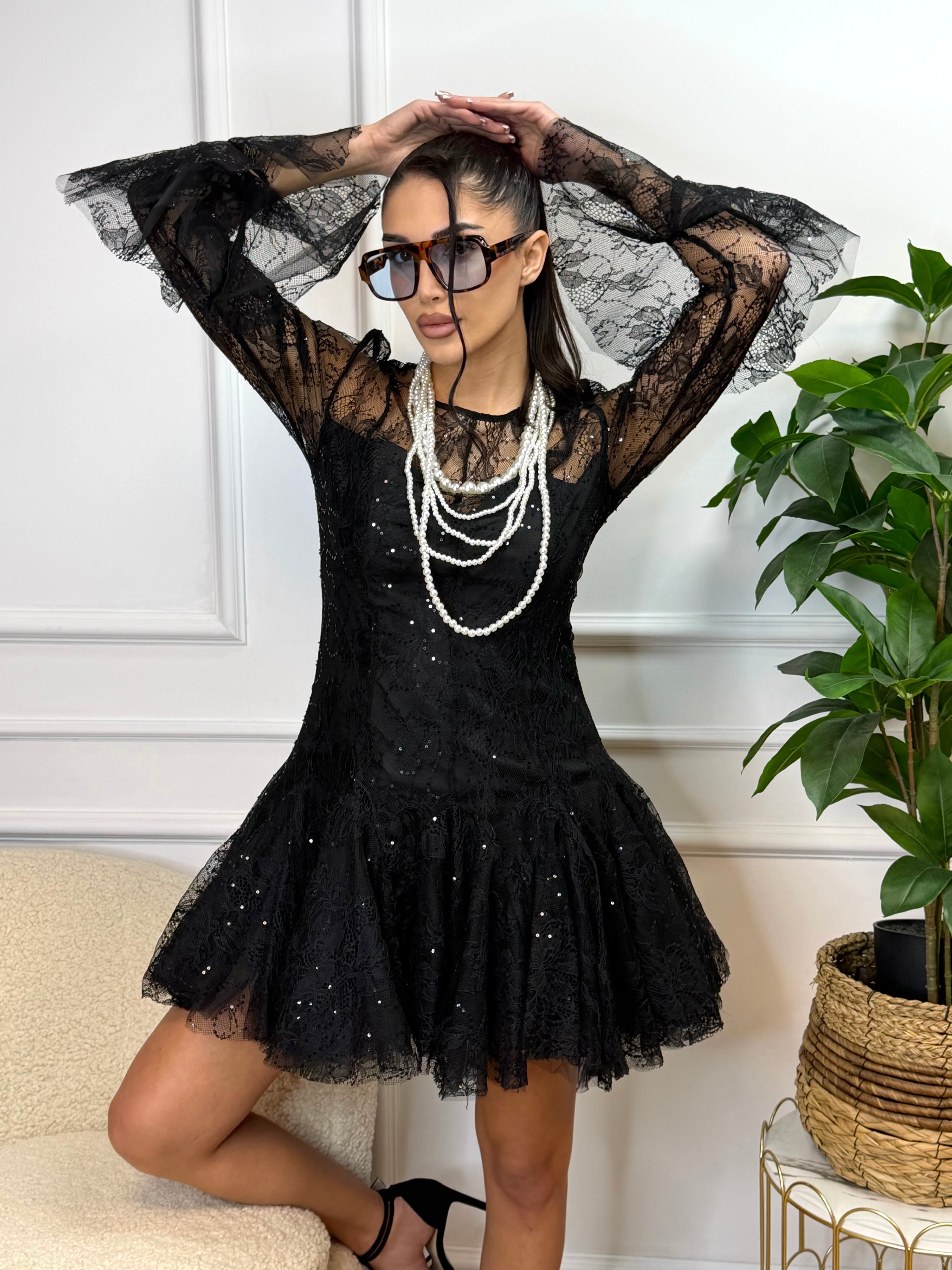 Рокля "Black Lace Sparkle"