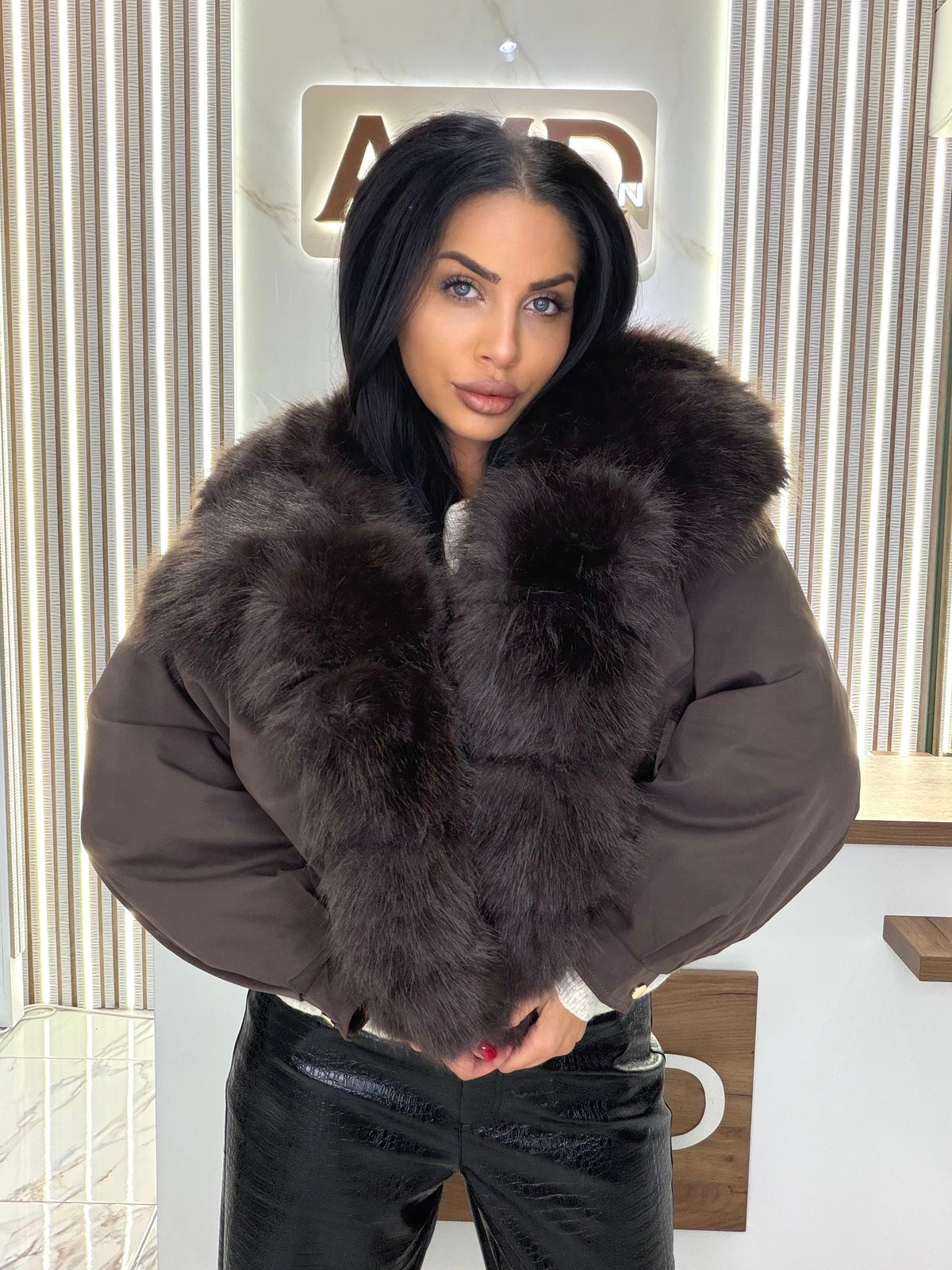 Яке с пух "BROWN LUXURY"