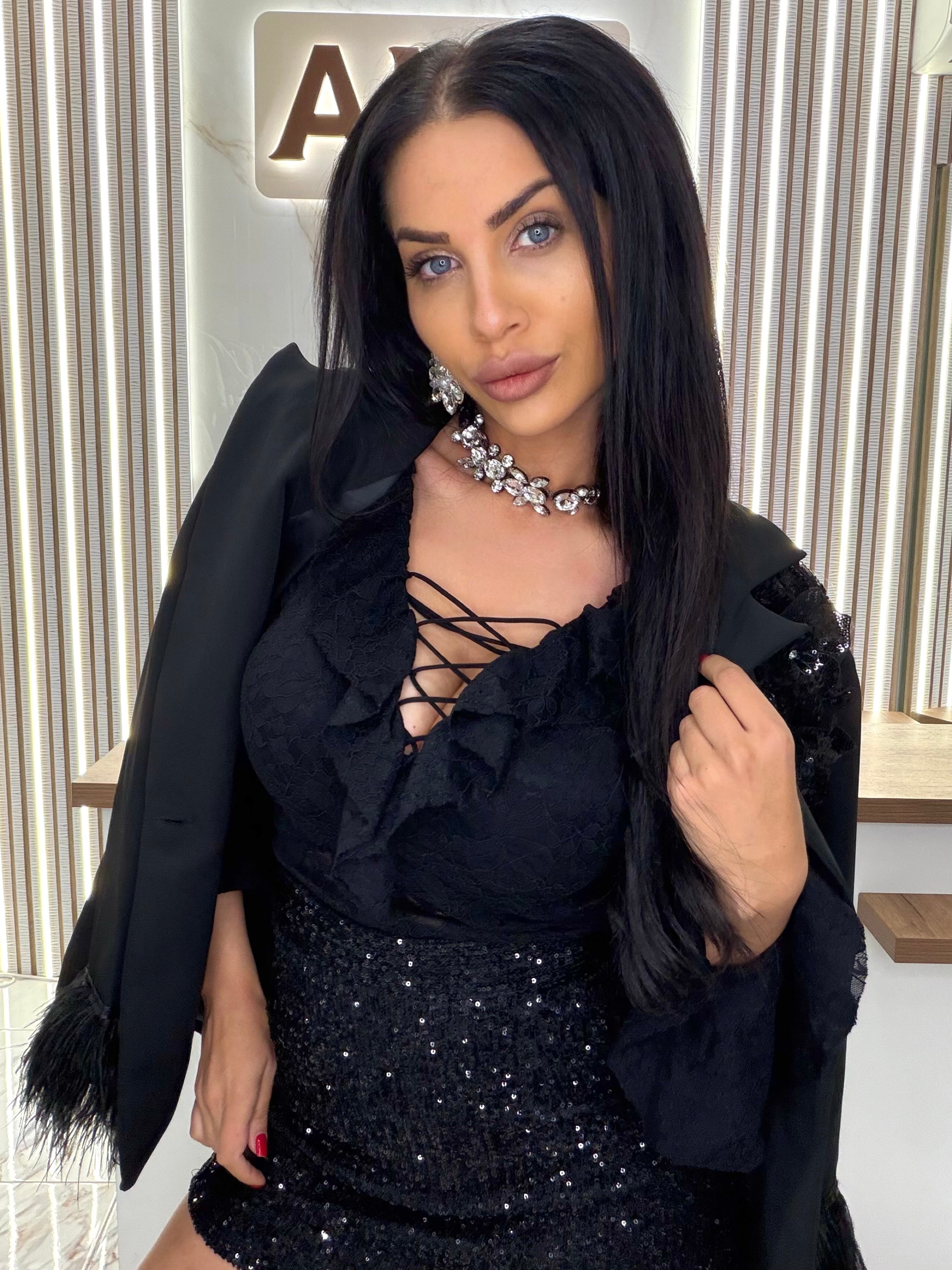 Блуза "BLACK LACE"