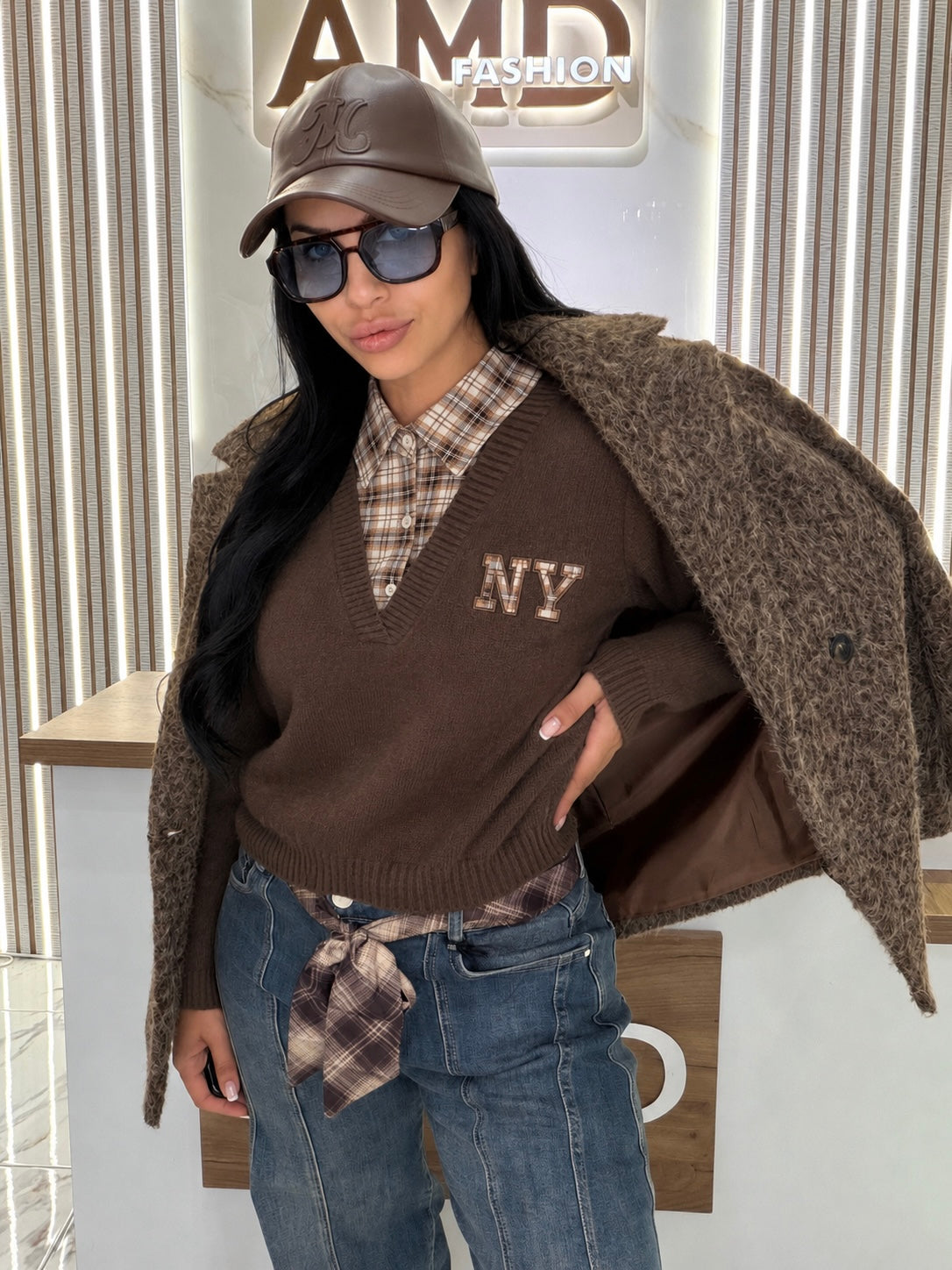 Пуловер "NY BROWN"