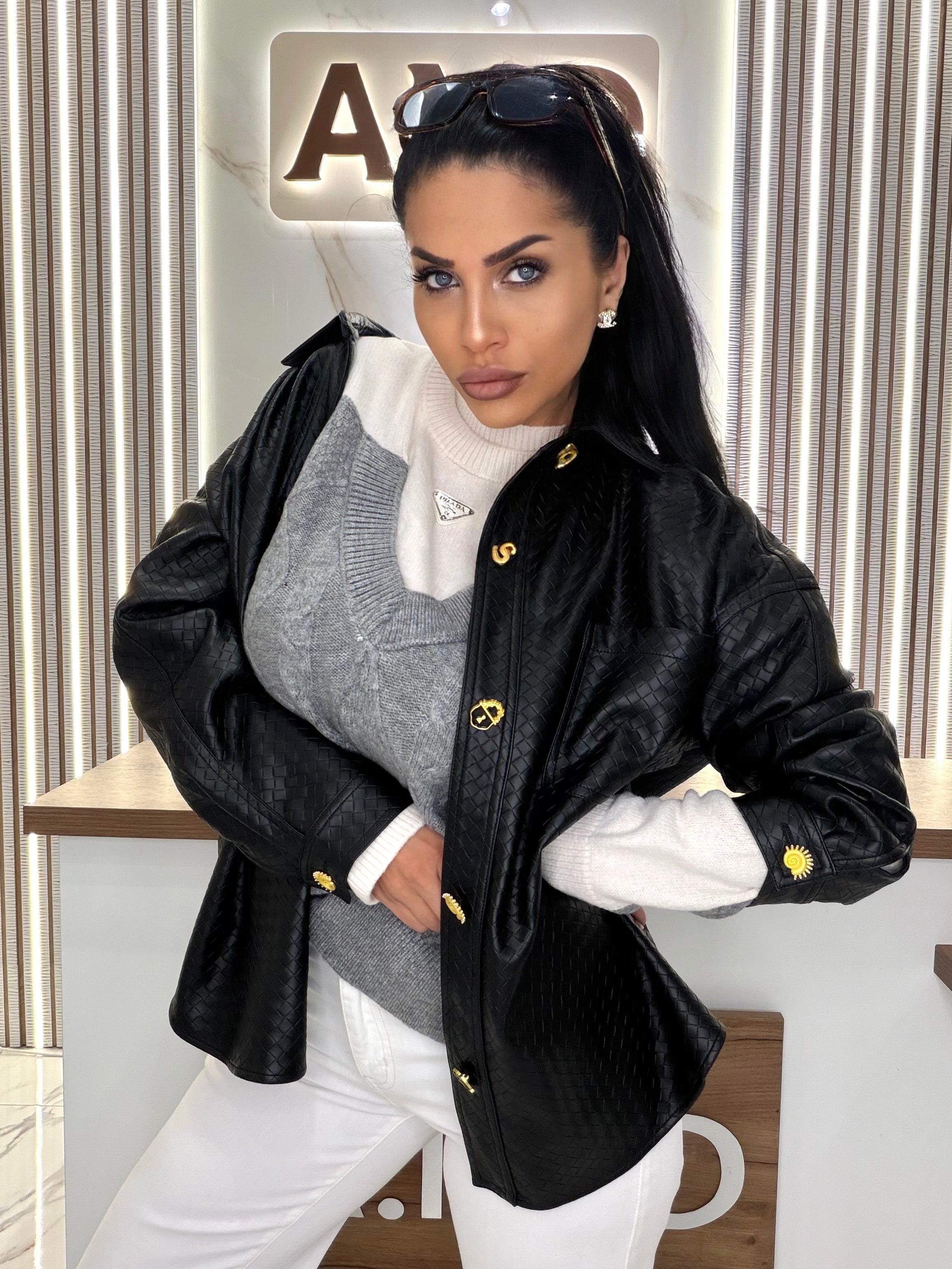 Риза "BOTTEVIA BLACK"
