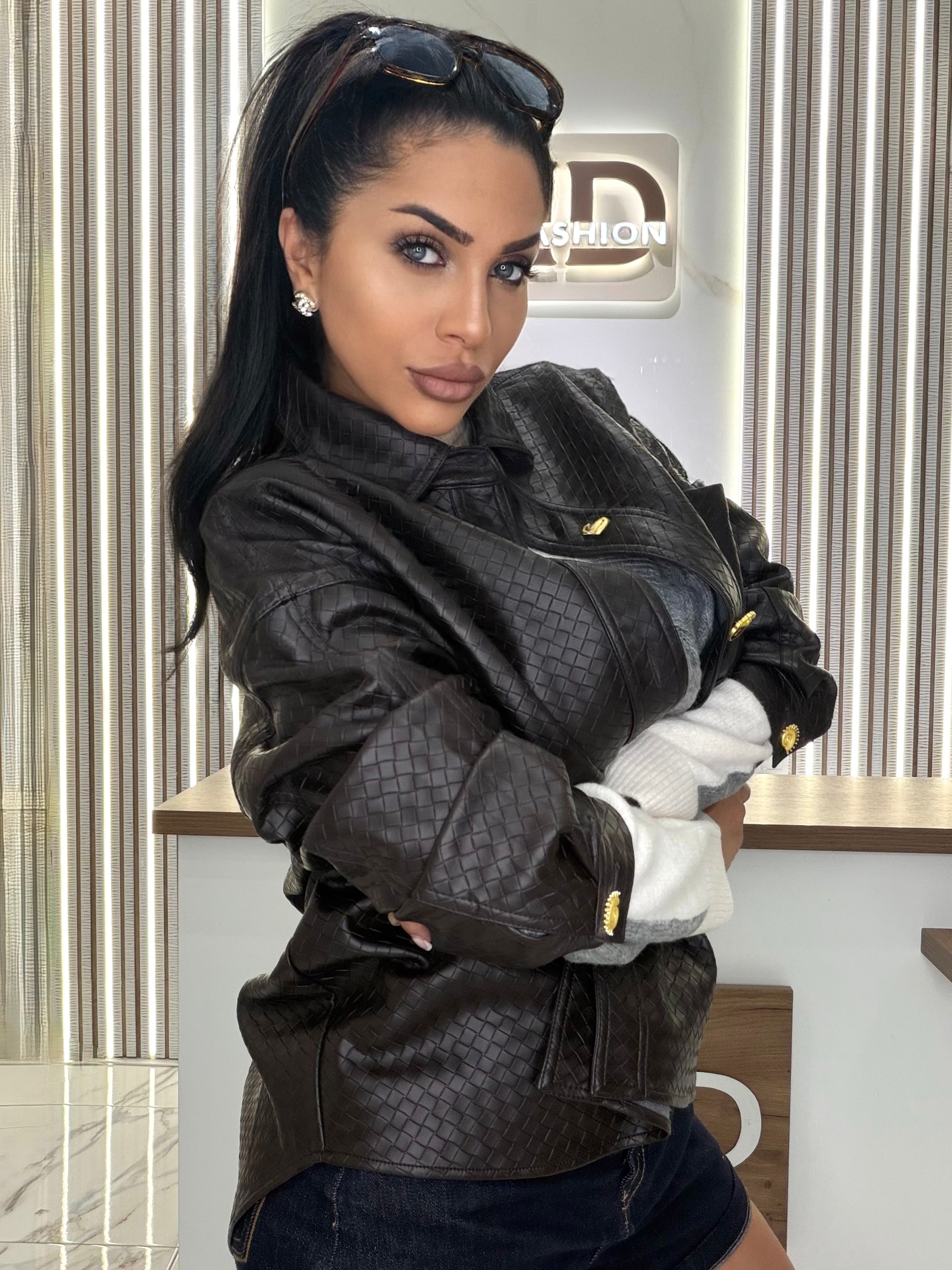 Риза "BOTTEVIA BROWN"