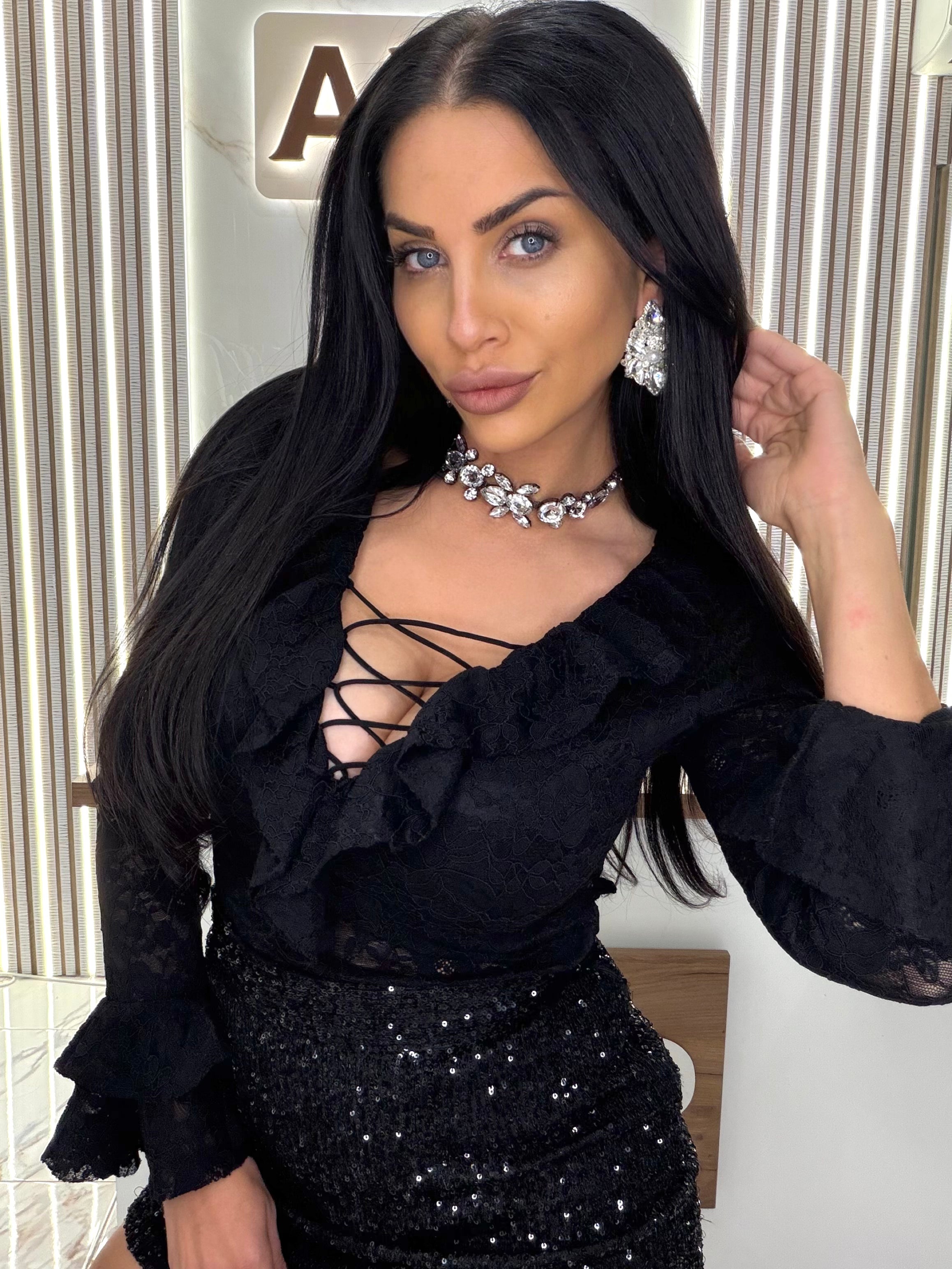 Блуза "BLACK LACE"