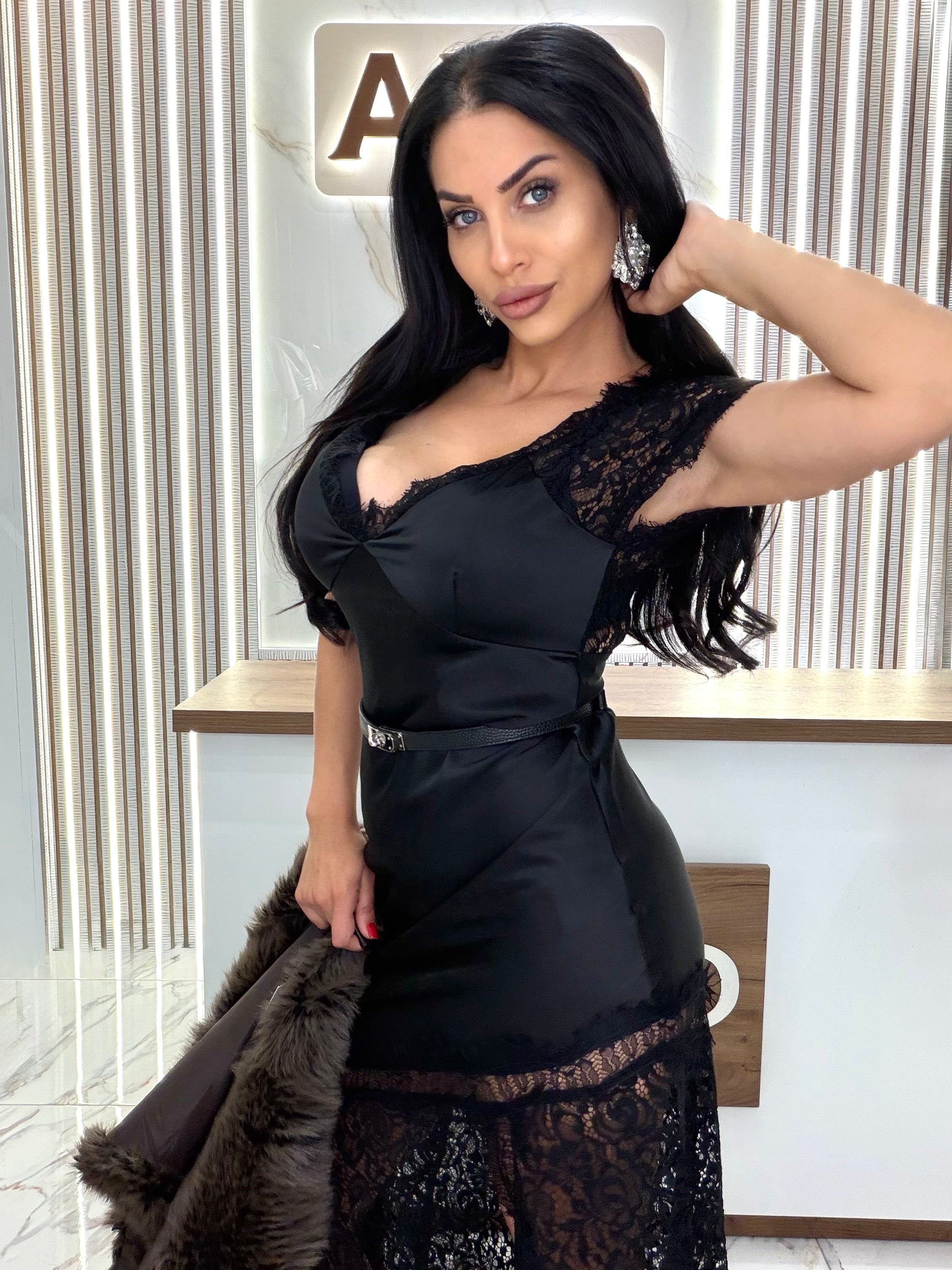 Рокля с колан "SATIN BLACK"
