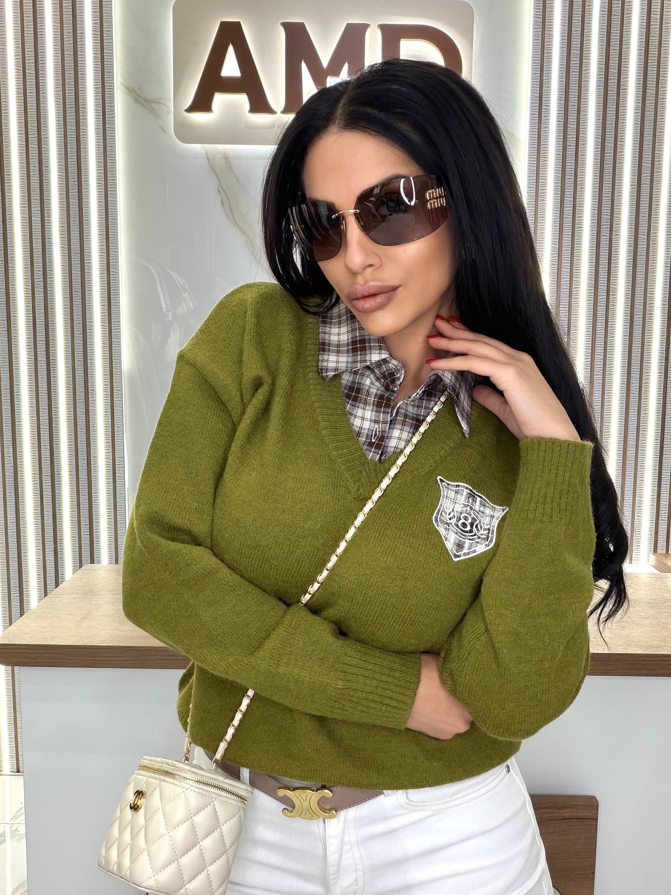 Пуловер "OLIVE GREEN DAY"